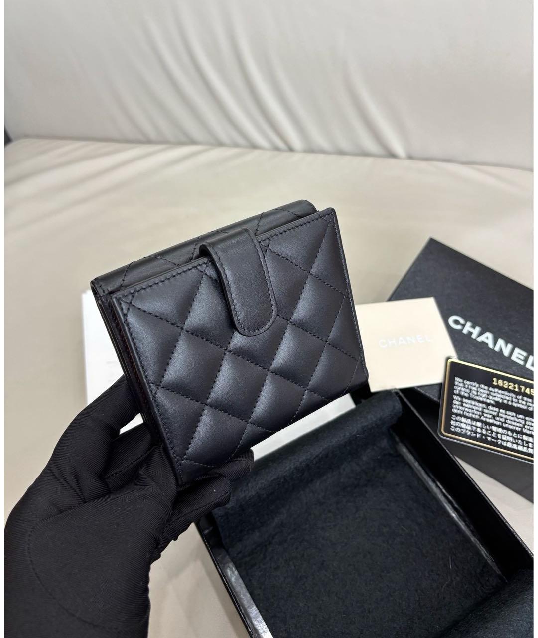 CHANEL Черный кожаный кошелек, фото 4