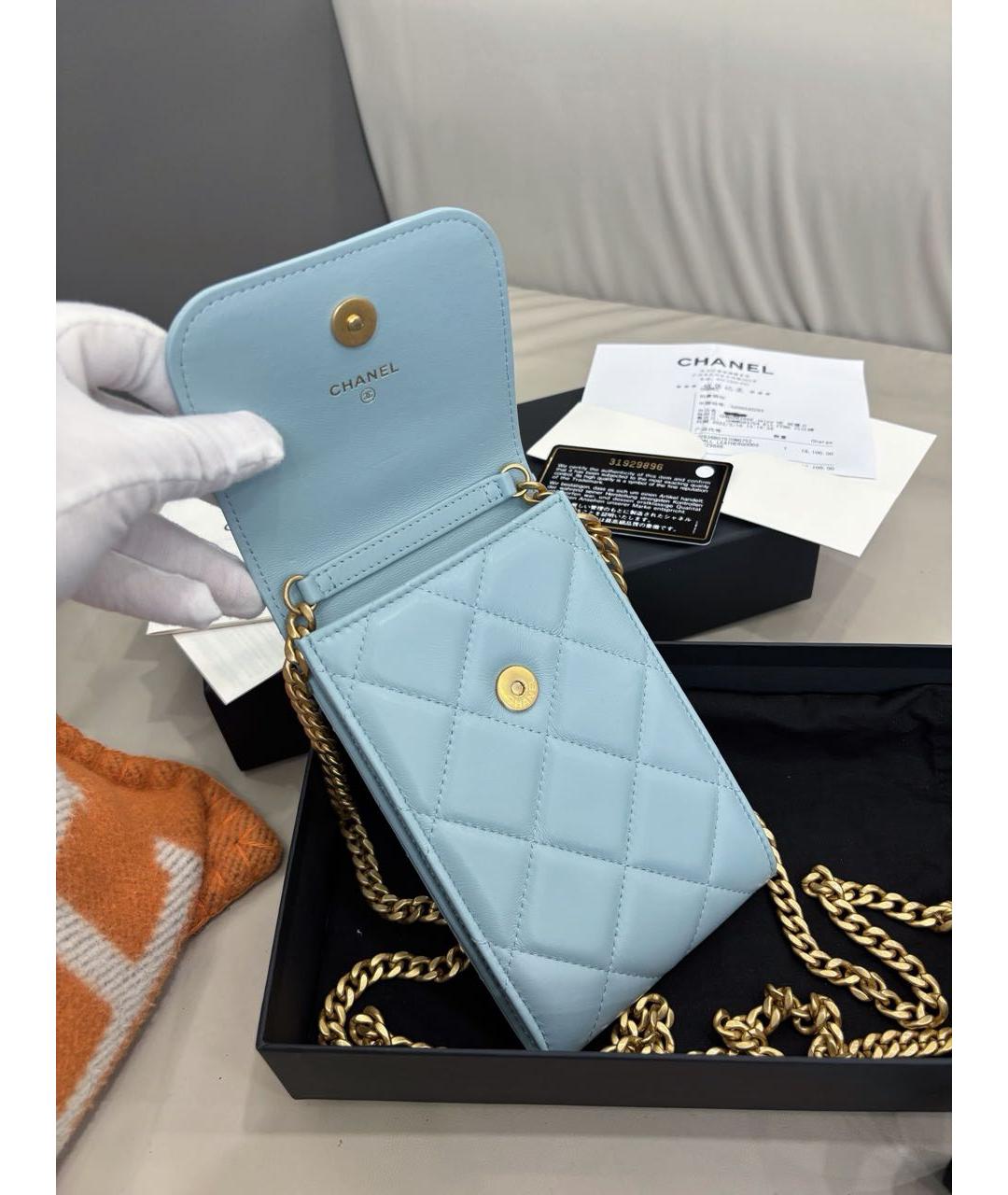 CHANEL Голубая кожаная сумка через плечо, фото 6