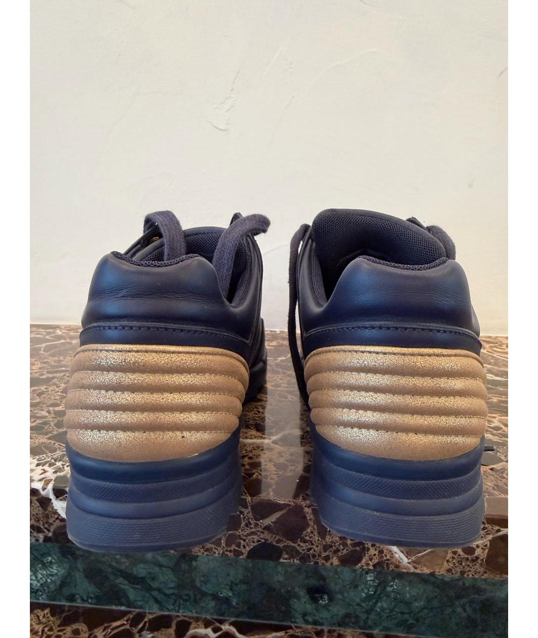 CHANEL Синие кожаные кроссовки, фото 4