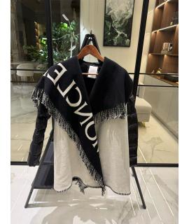 MONCLER Накидка/пончо