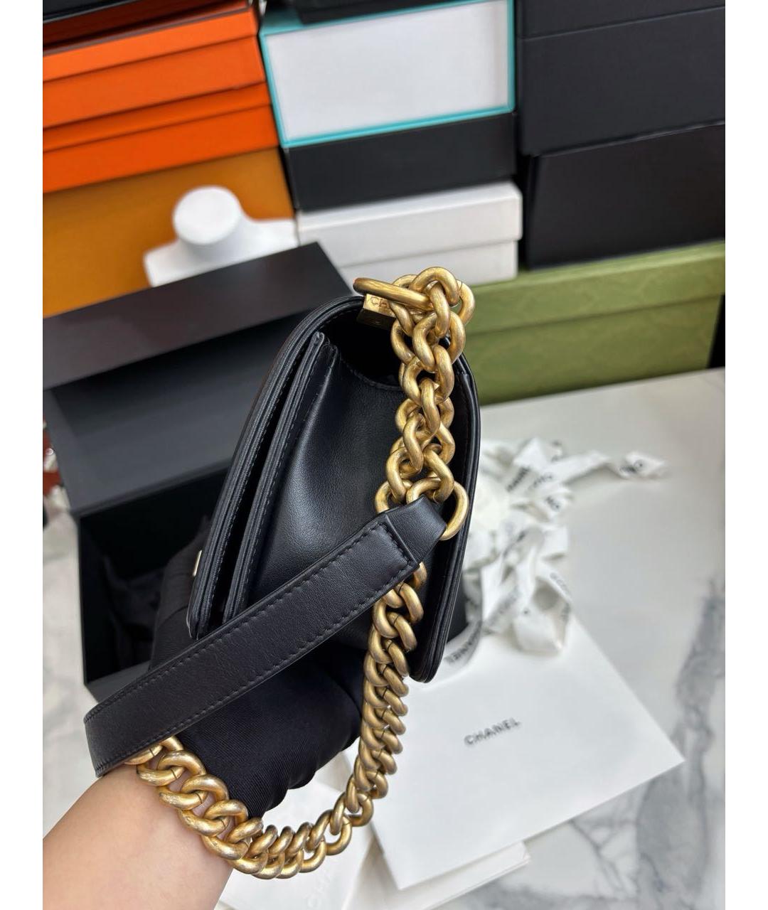 CHANEL Черная кожаная сумка через плечо, фото 8