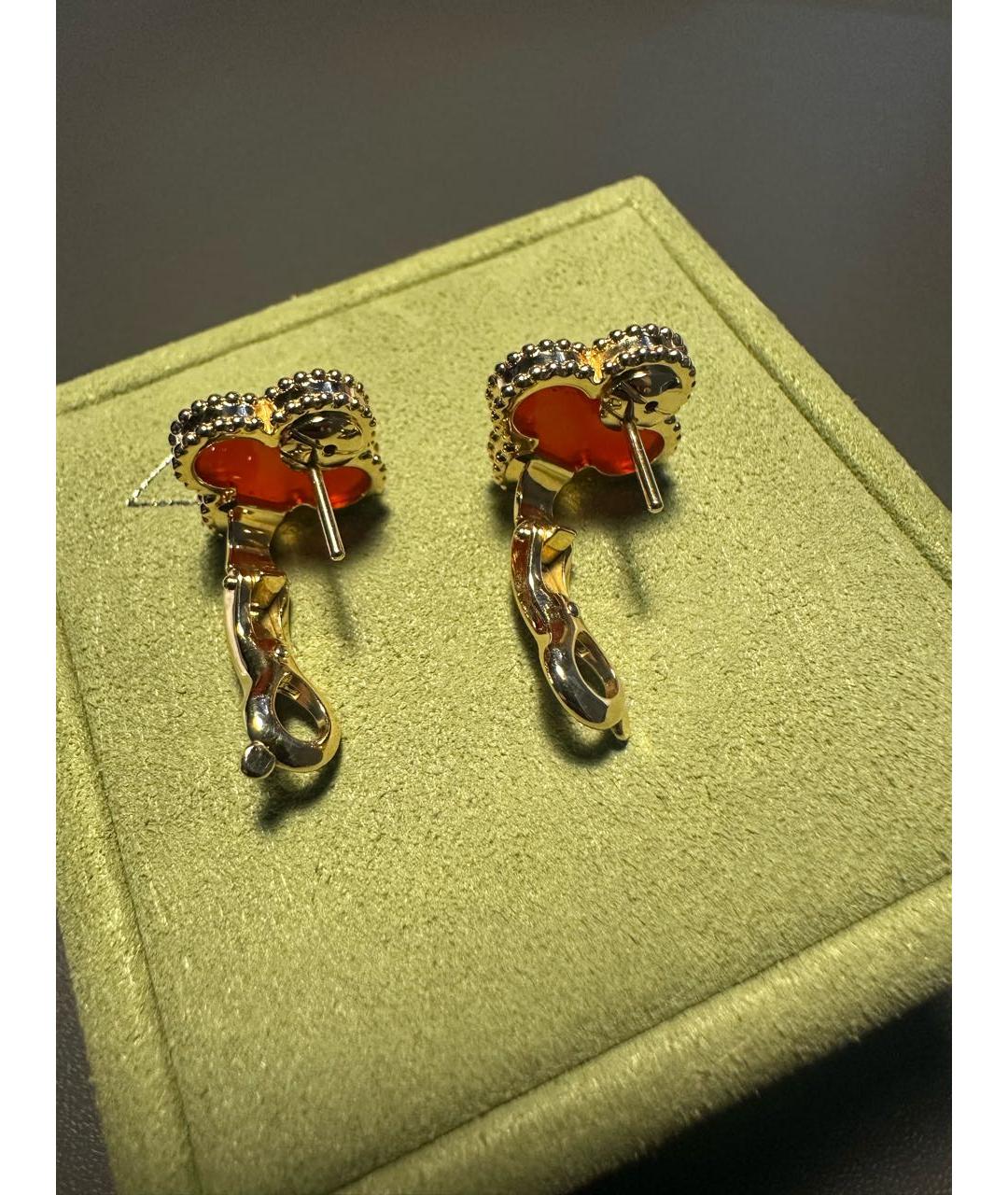 VAN CLEEF & ARPELS Бордовые серьги из желтого золота, фото 2