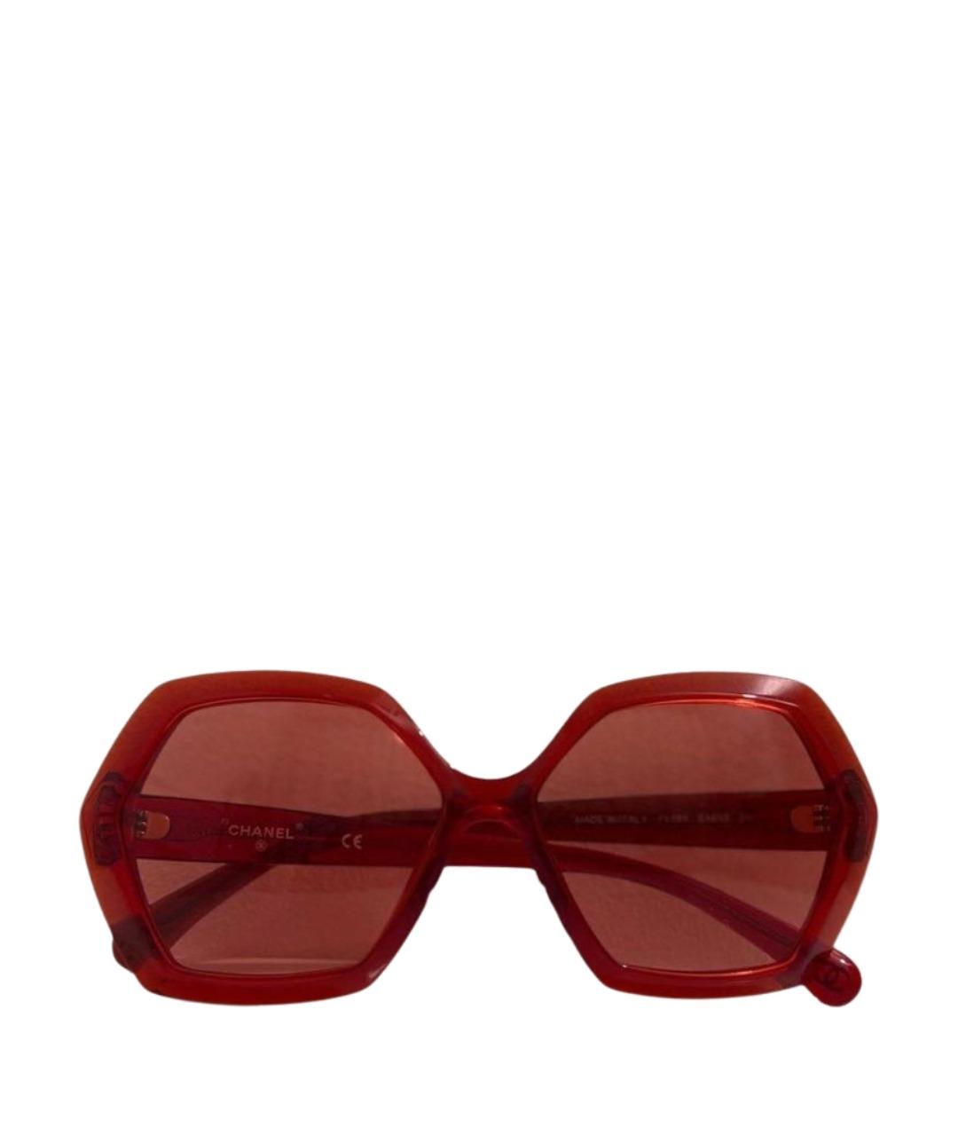 CHANEL Красные пластиковые солнцезащитные очки, фото 1