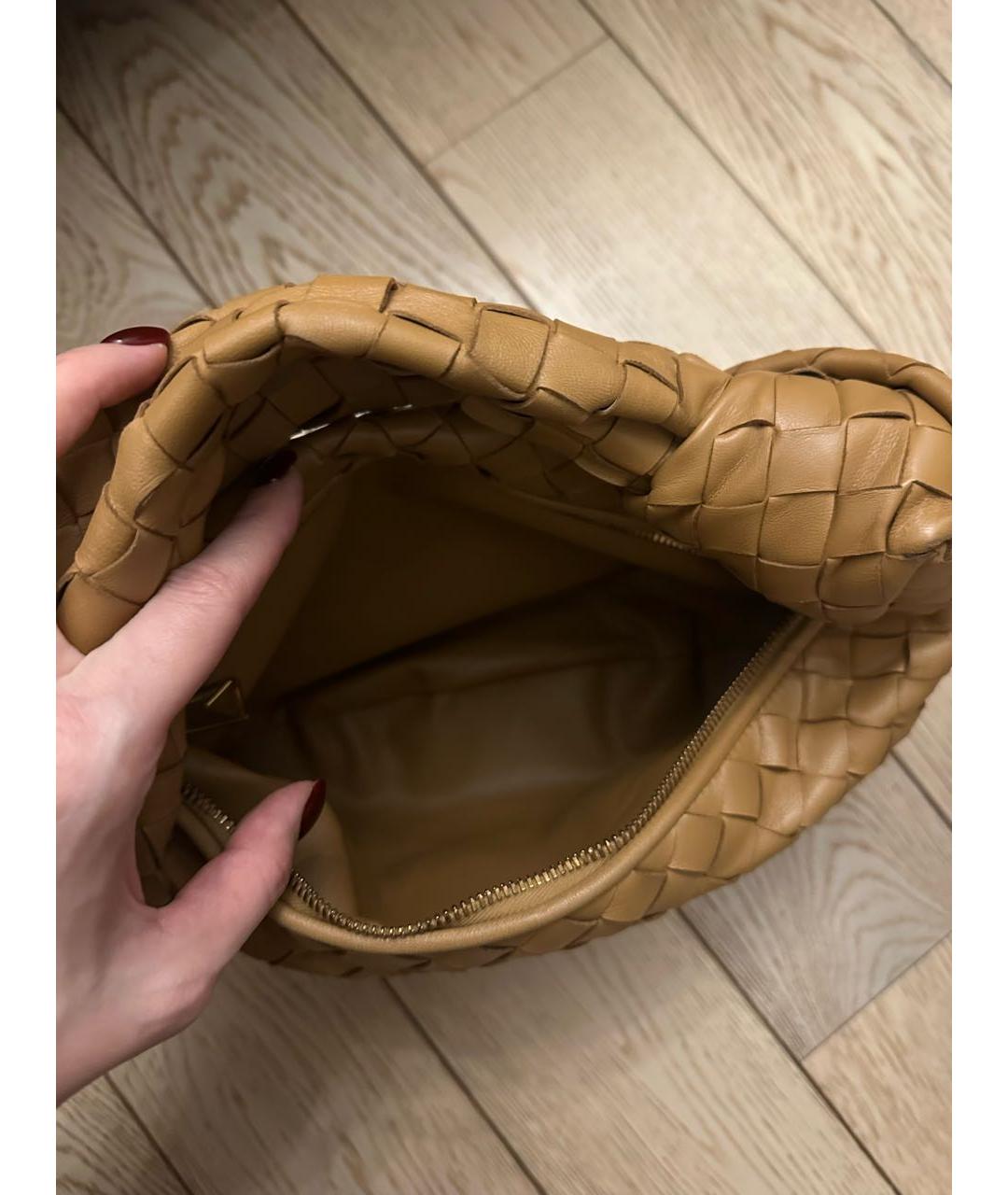 BOTTEGA VENETA Коричневая кожаная сумка с короткими ручками, фото 4