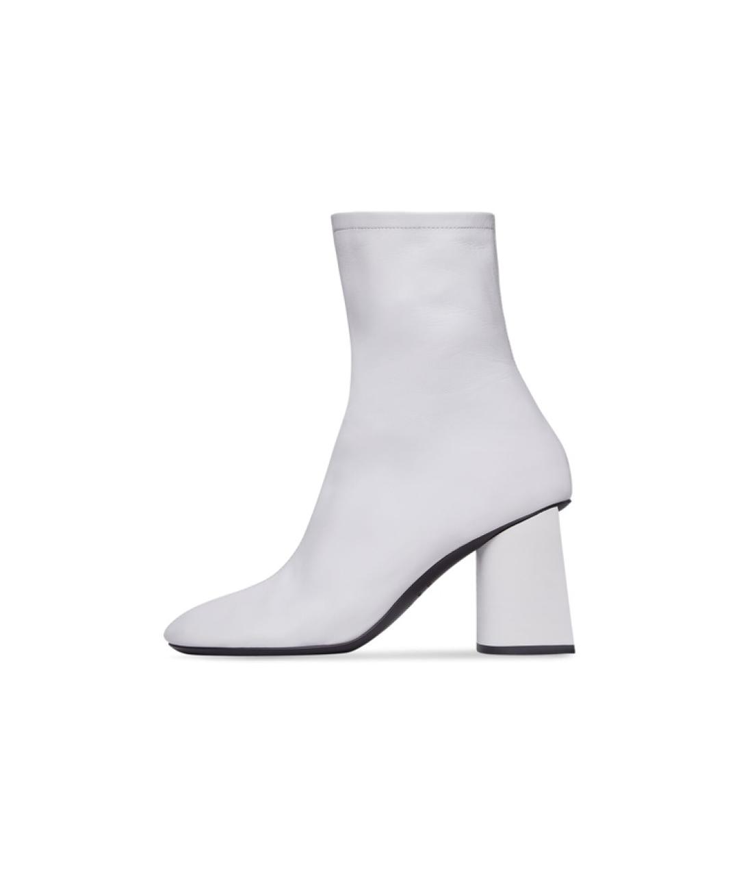 BALENCIAGA Белые кожаные сапоги, фото 2