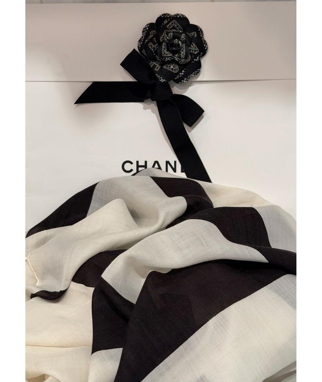 CHANEL Белый кашемировый платок, фото 4