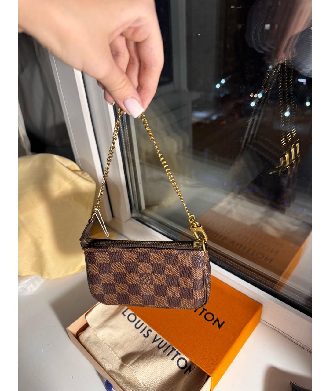 LOUIS VUITTON Коричневая кожаная сумка с короткими ручками, фото 2