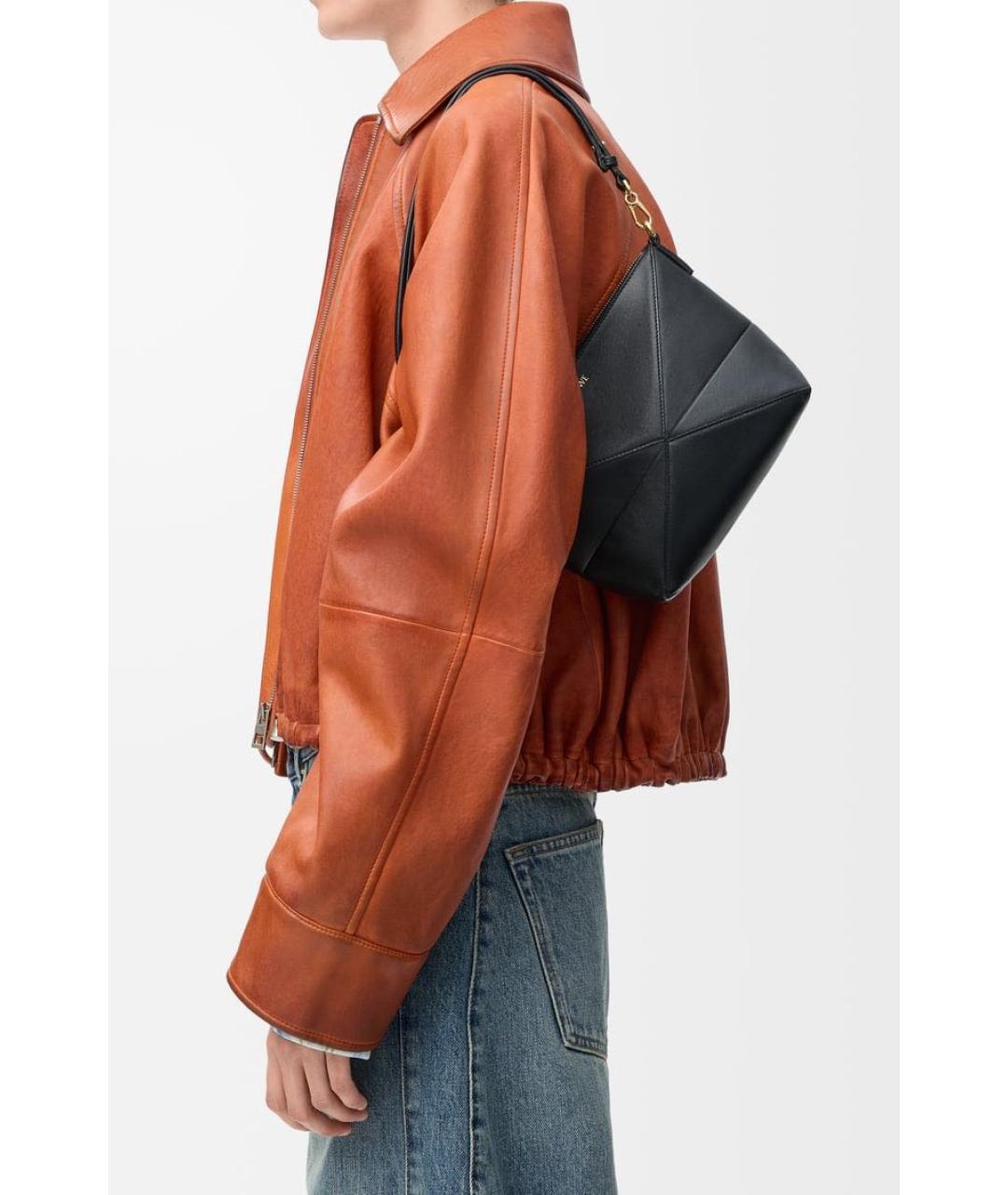 LOEWE Черная кожаная сумка через плечо, фото 4