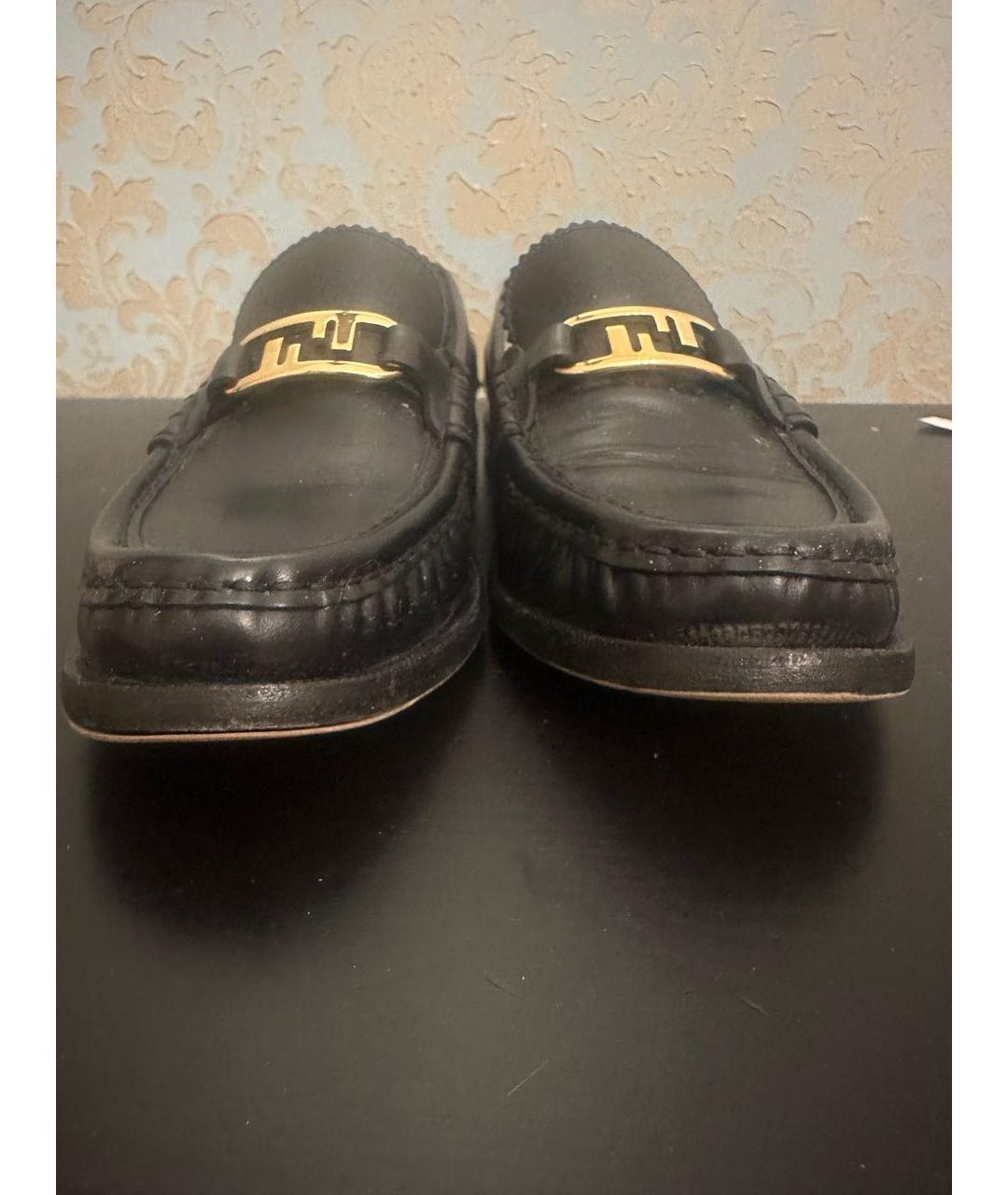 FENDI Черные кожаные лоферы, фото 6