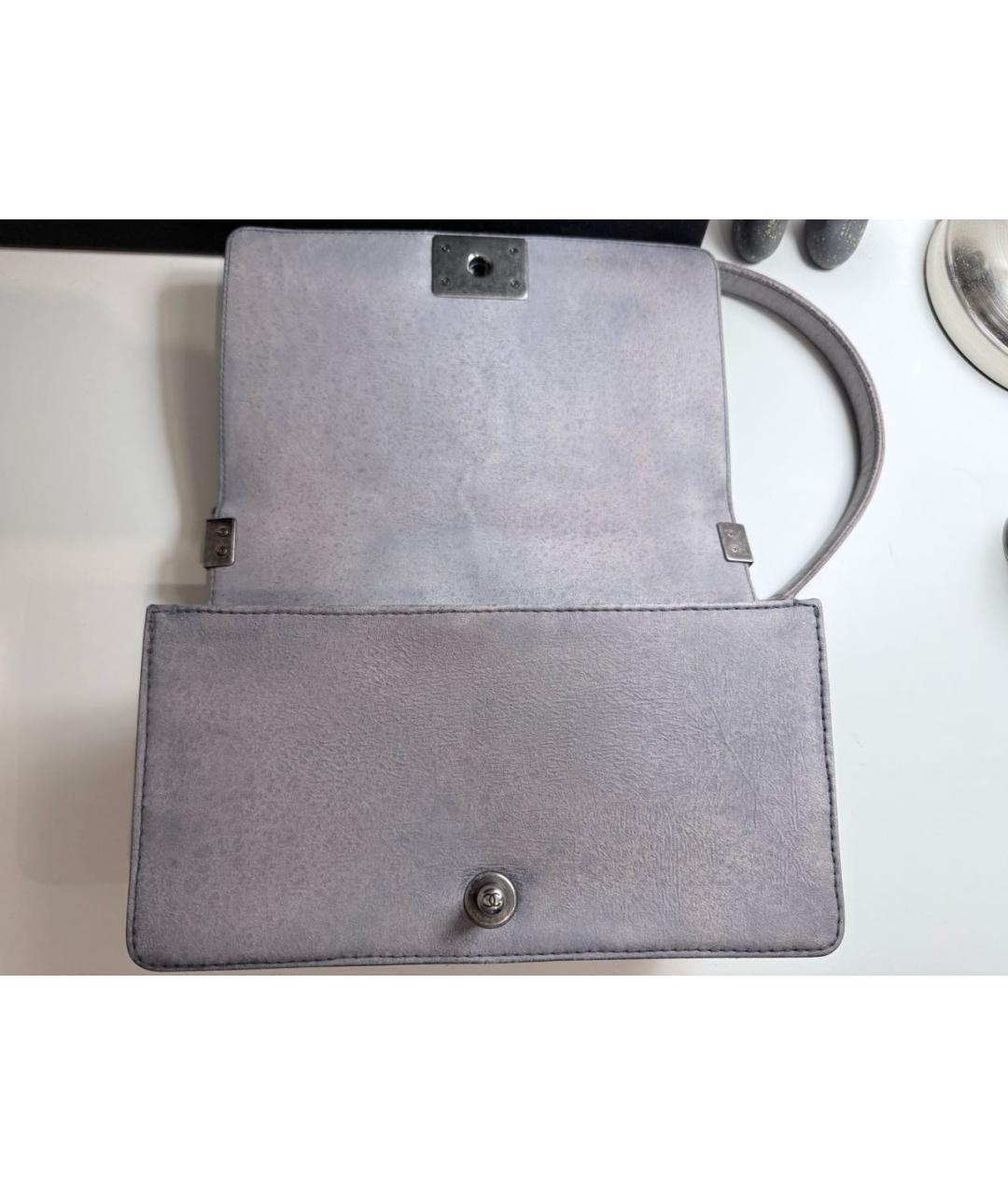 CHANEL Серая кожаная сумка через плечо, фото 6