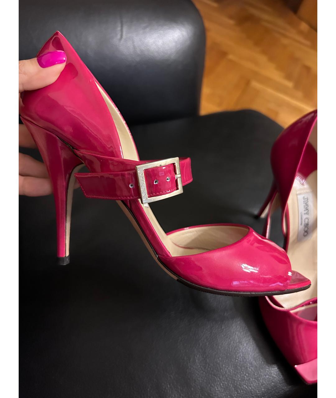 JIMMY CHOO Фуксия босоножки из лакированной кожи, фото 4