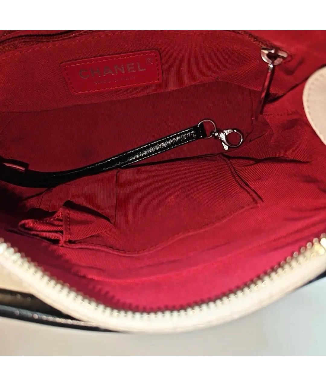 CHANEL Белая кожаная сумка через плечо, фото 4