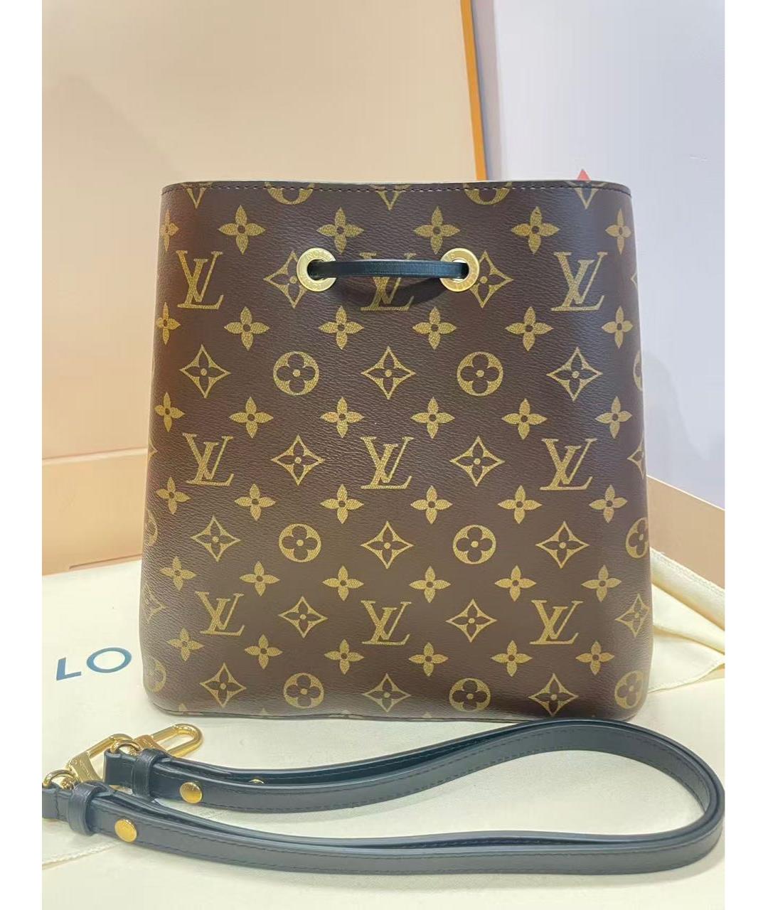 LOUIS VUITTON Коричневая кожаная сумка через плечо, фото 3