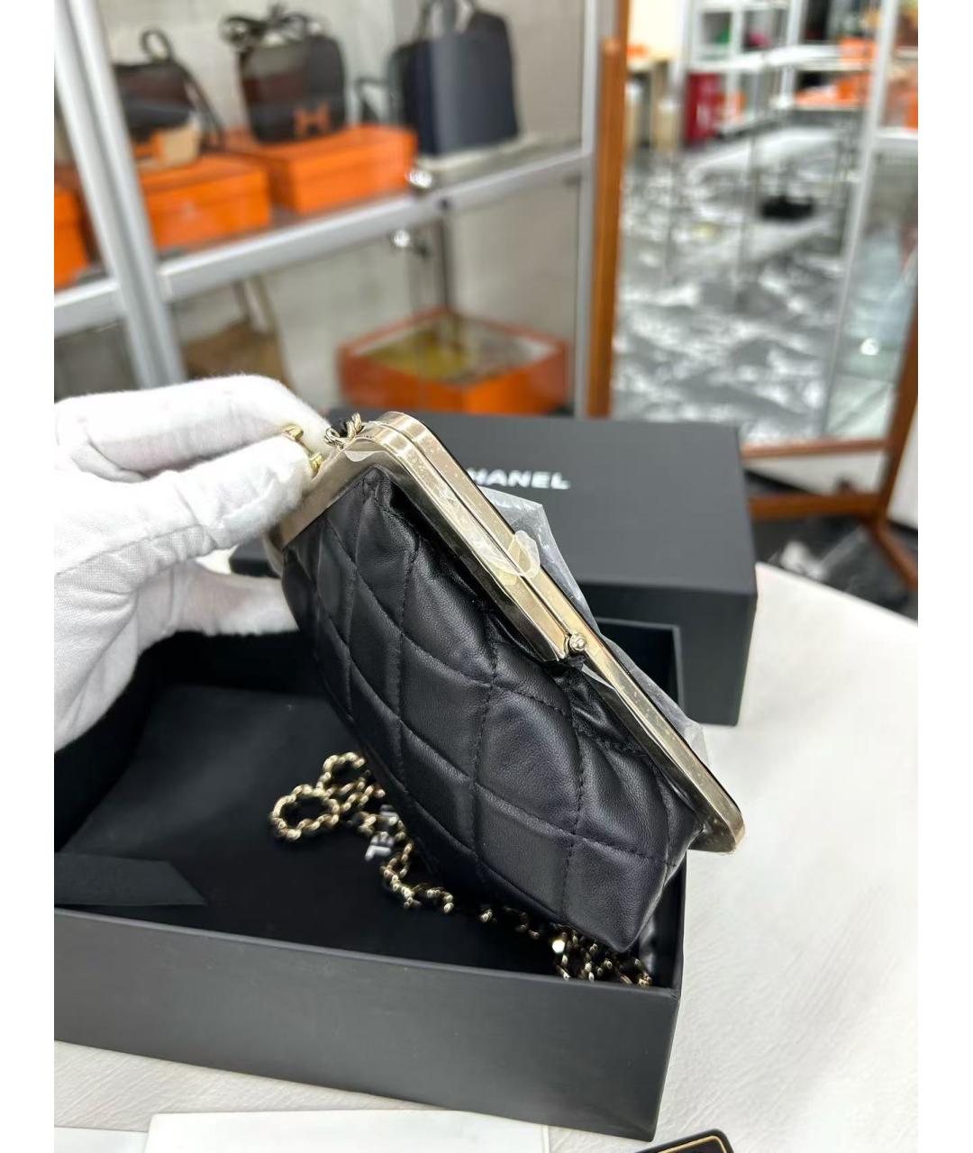 CHANEL Черная кожаная сумка через плечо, фото 5
