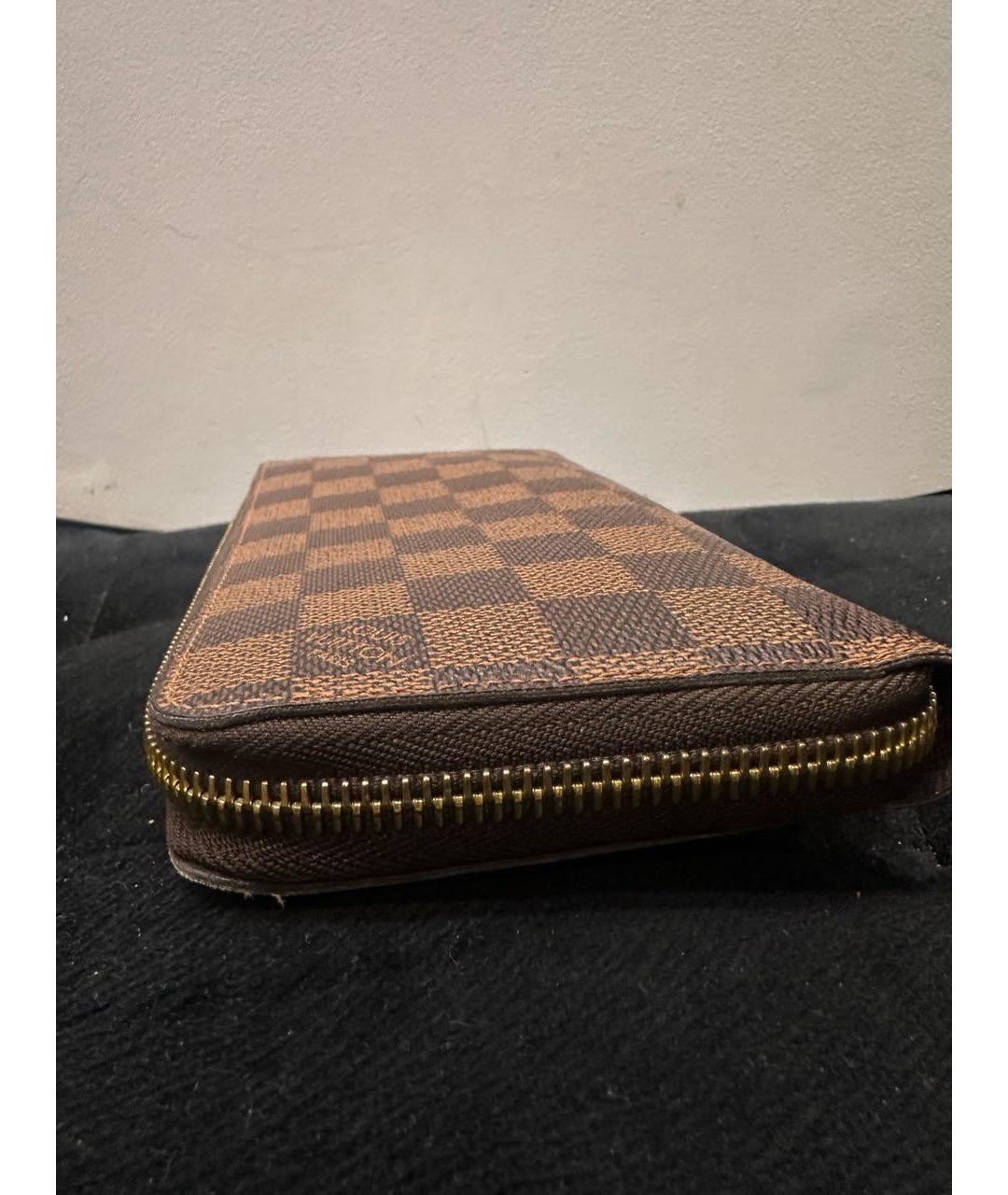 LOUIS VUITTON Коричневый кошелек, фото 6