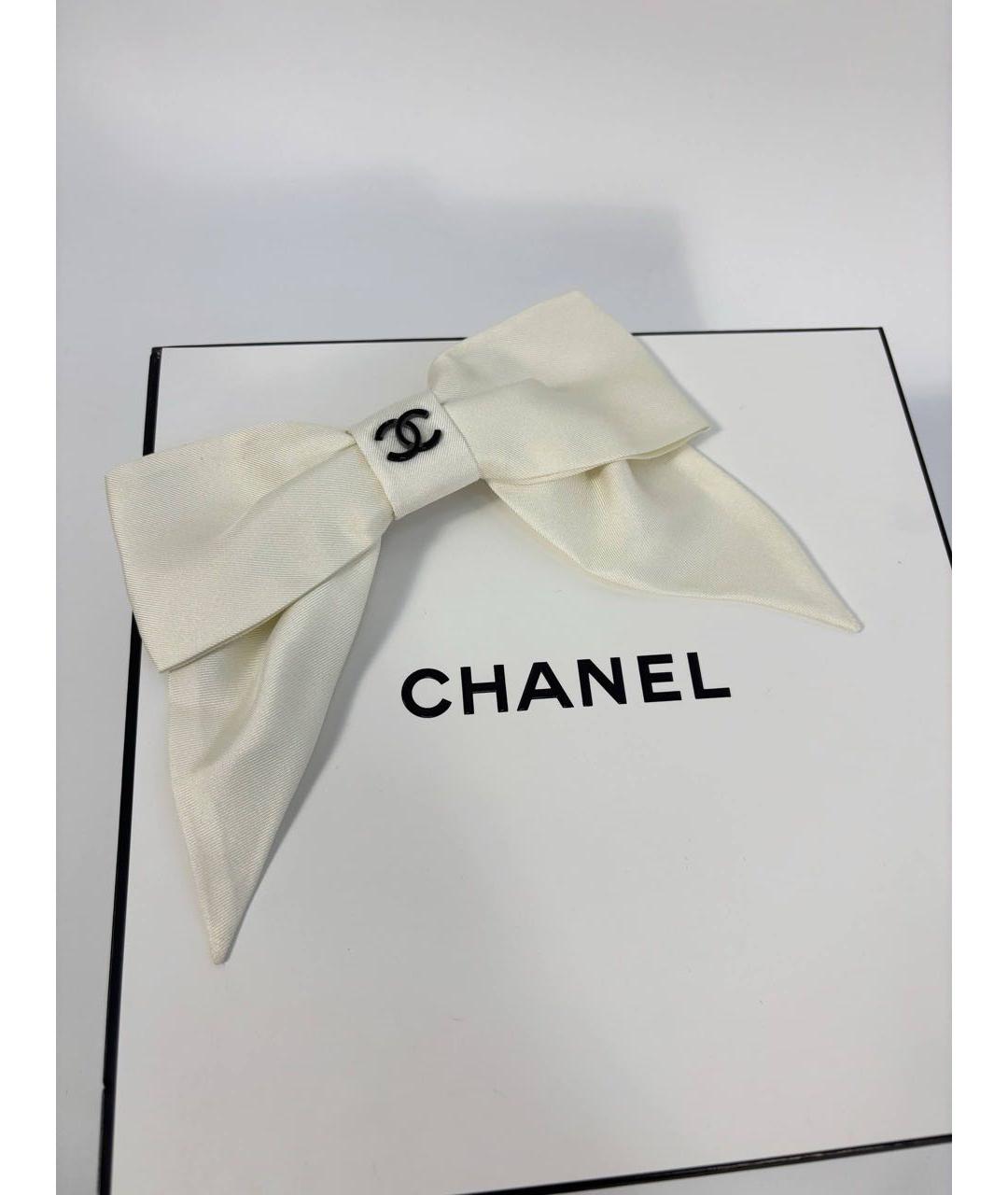 CHANEL Белая заколка, фото 2