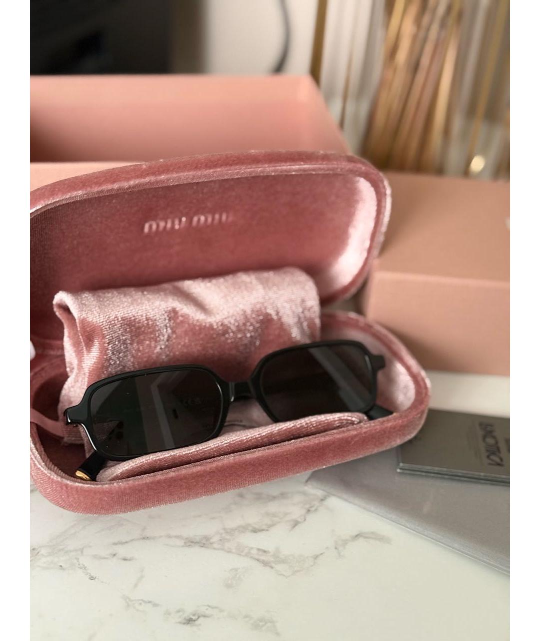 MIU MIU Черные пластиковые солнцезащитные очки, фото 5