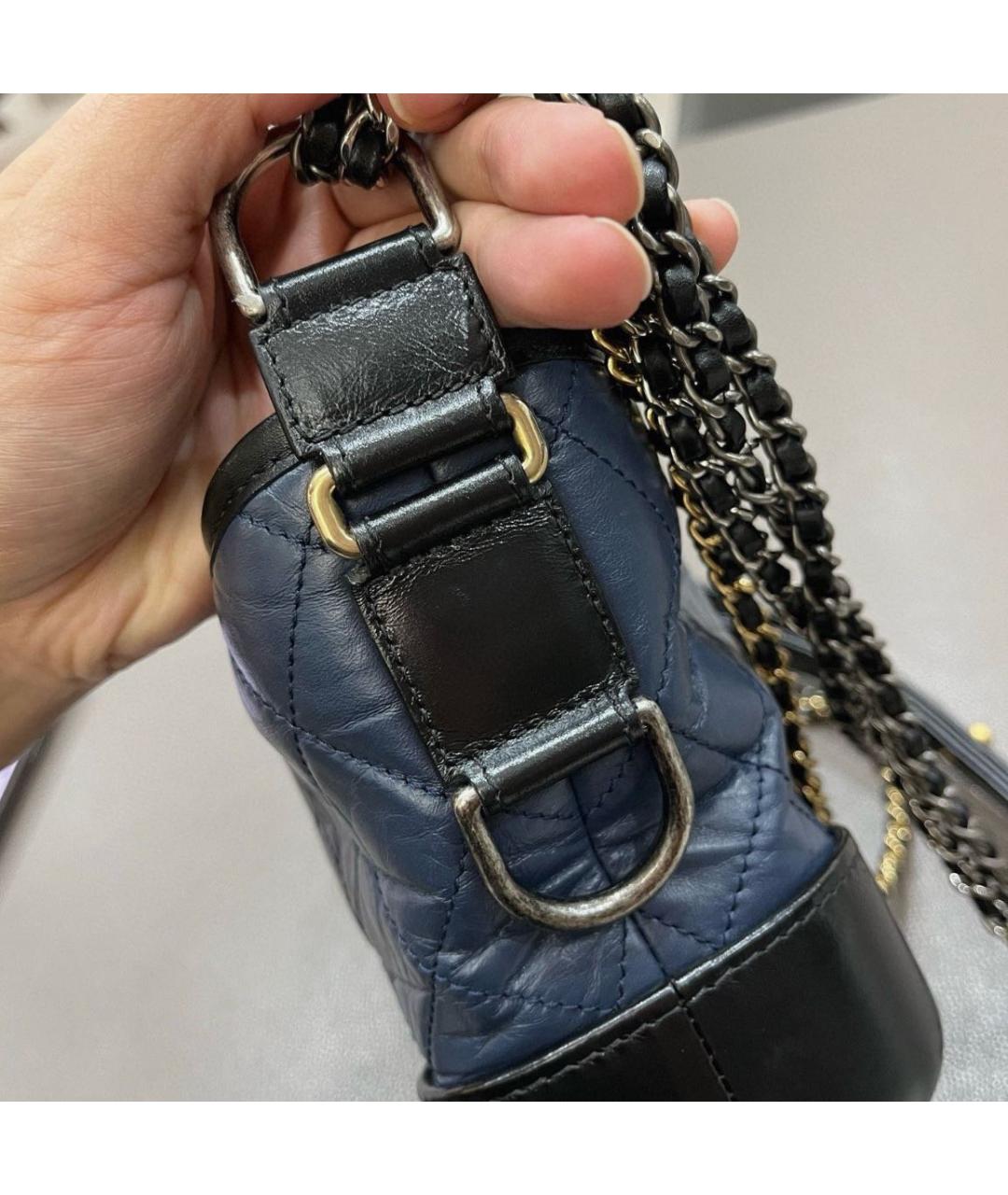 CHANEL Темно-синяя кожаная сумка через плечо, фото 5