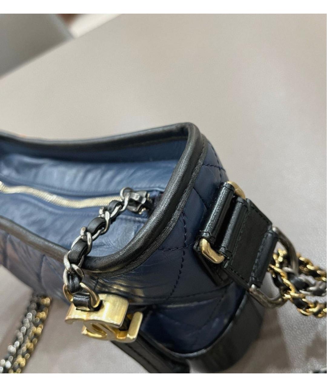 CHANEL Темно-синяя кожаная сумка через плечо, фото 3