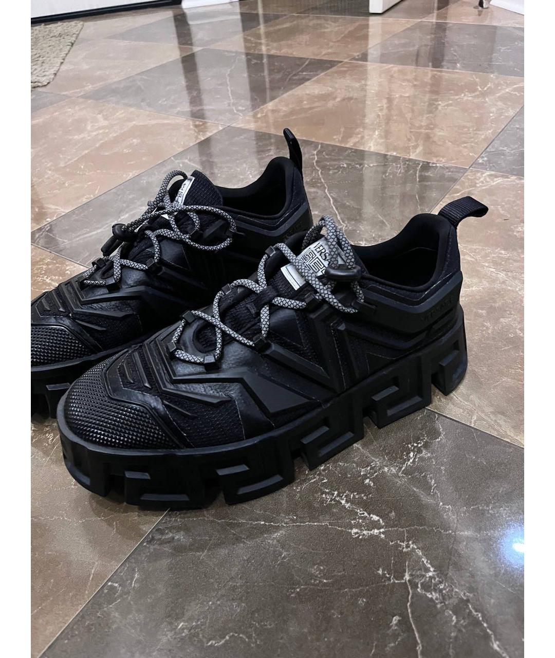 VERSACE Черные кожаные низкие ботинки, фото 5