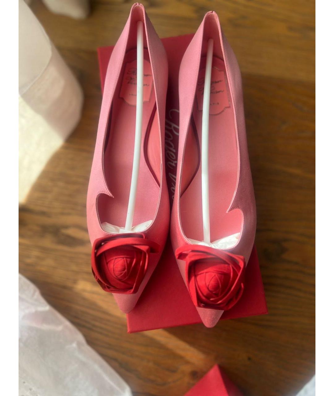 ROGER VIVIER Розовые текстильные лодочки на низком каблуке, фото 2