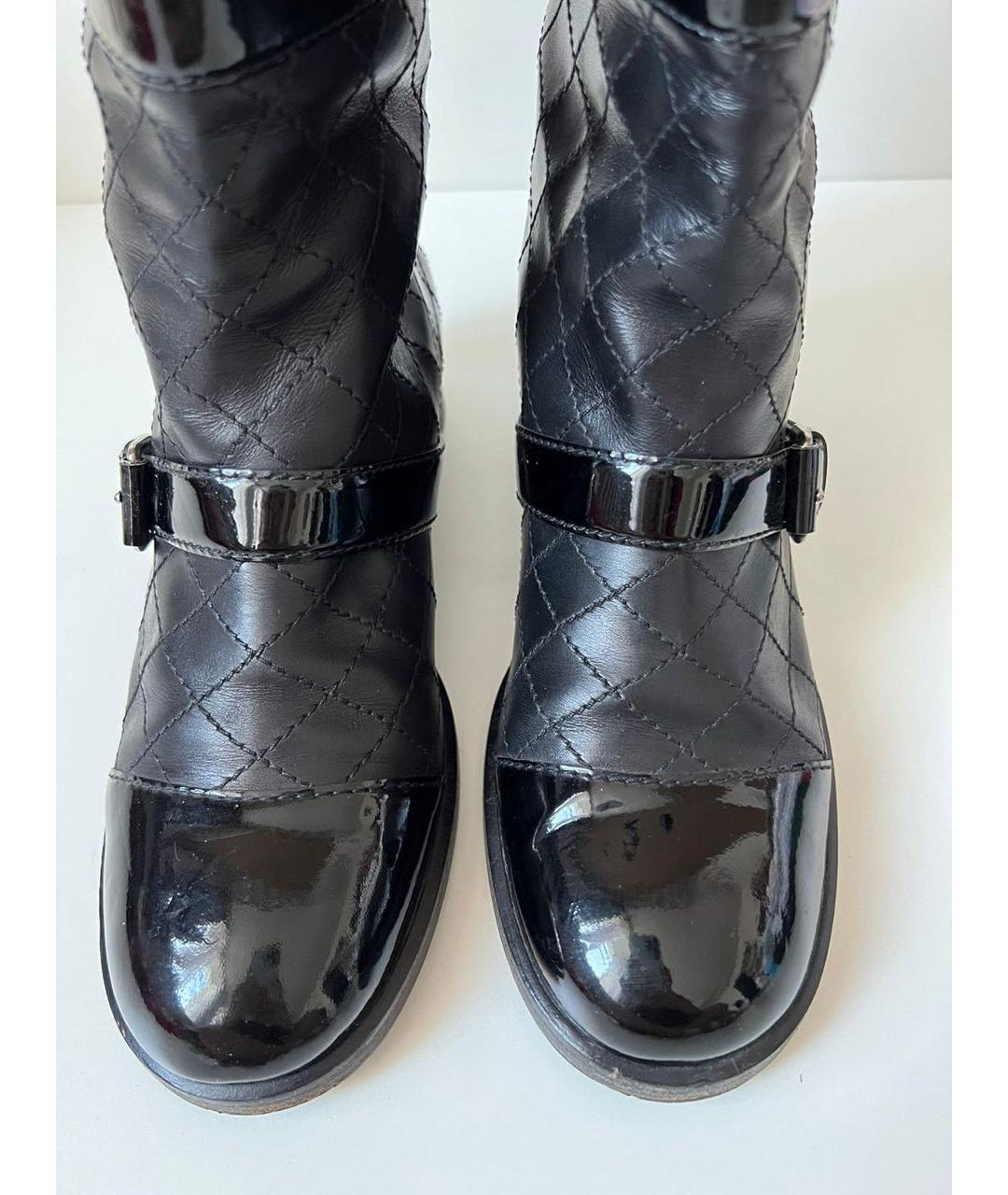 CHANEL Черные кожаные сапоги, фото 4