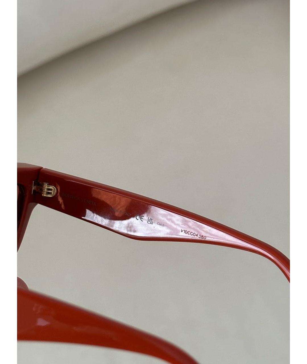 BOTTEGA VENETA Оранжевое пластиковые солнцезащитные очки, фото 6