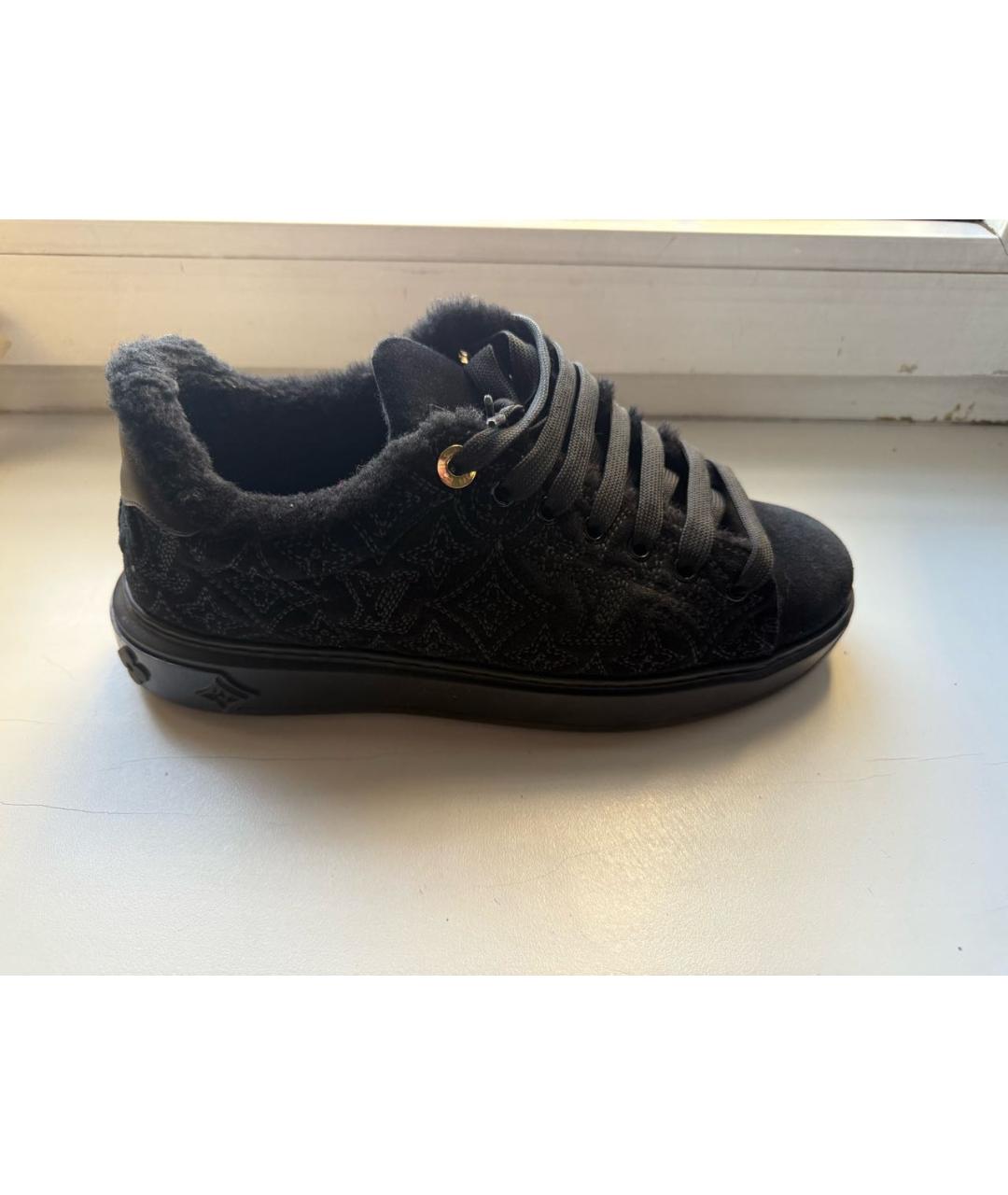 LOUIS VUITTON Черные замшевые кроссовки, фото 3