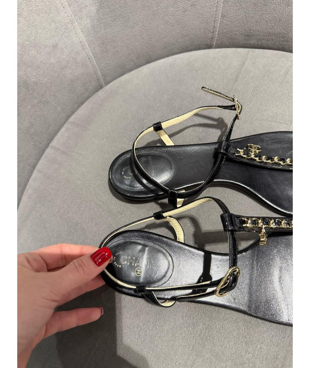 CHANEL Черные кожаные сандалии, фото 6