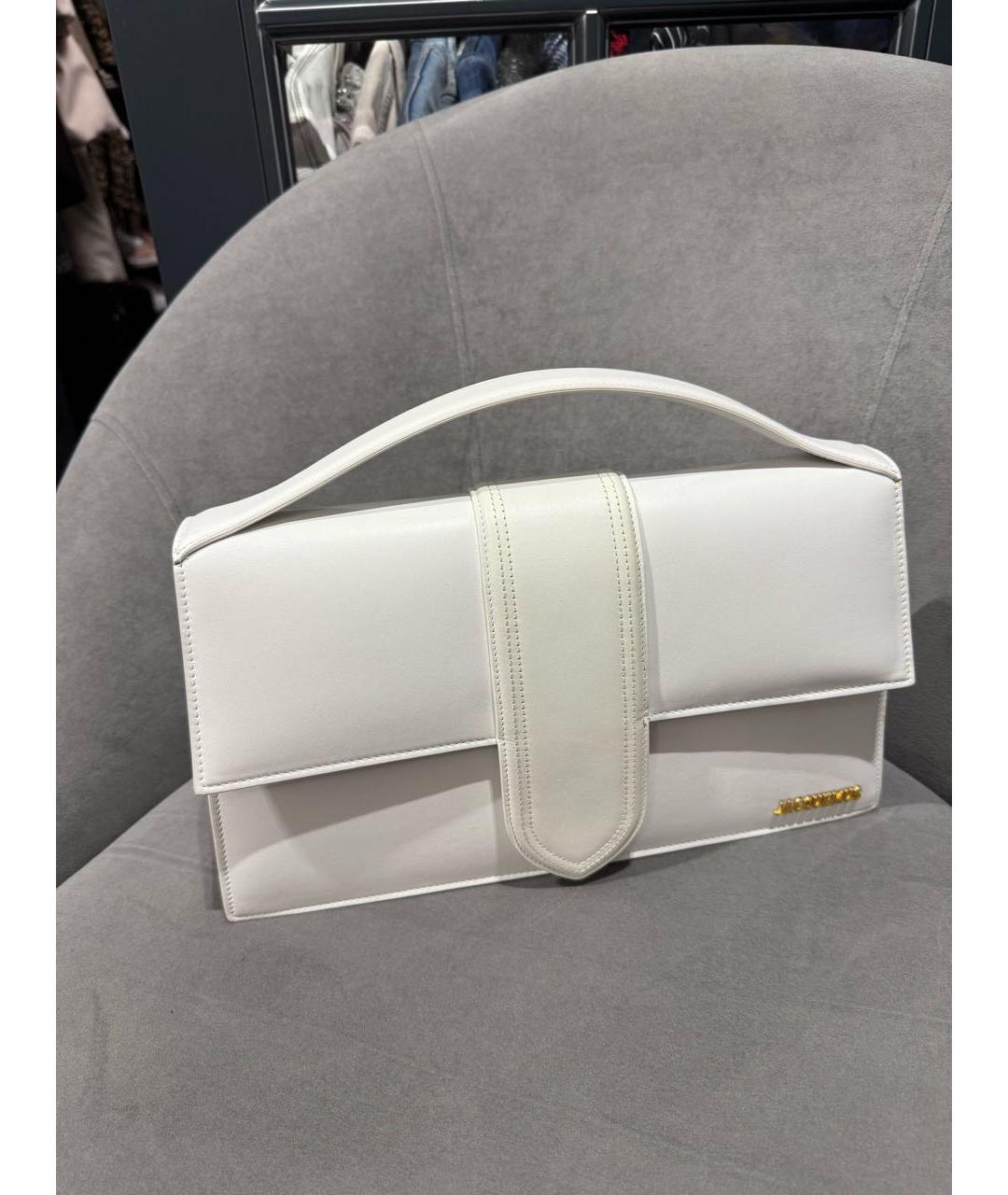 JACQUEMUS Белая кожаная сумка с короткими ручками, фото 2