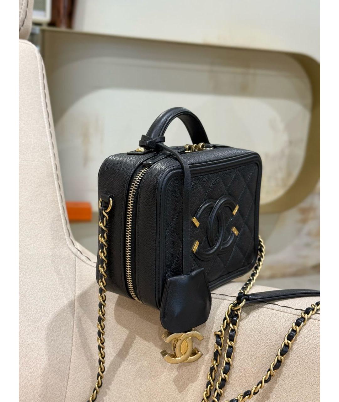 CHANEL Черная кожаная сумка через плечо, фото 4