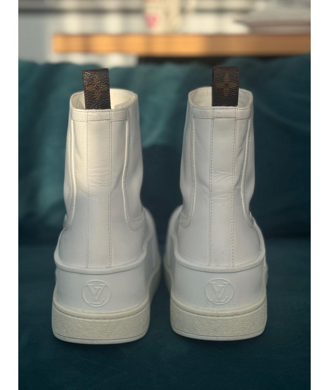 LOUIS VUITTON Белые кожаные полусапоги, фото 4