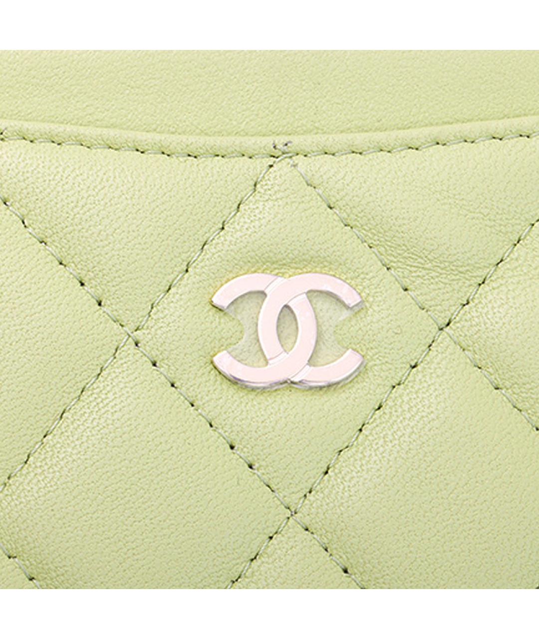 CHANEL Зеленый кожаный кардхолдер, фото 4