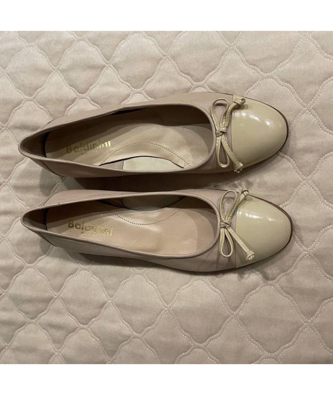 BALLY Бежевые кожаные балетки, фото 3