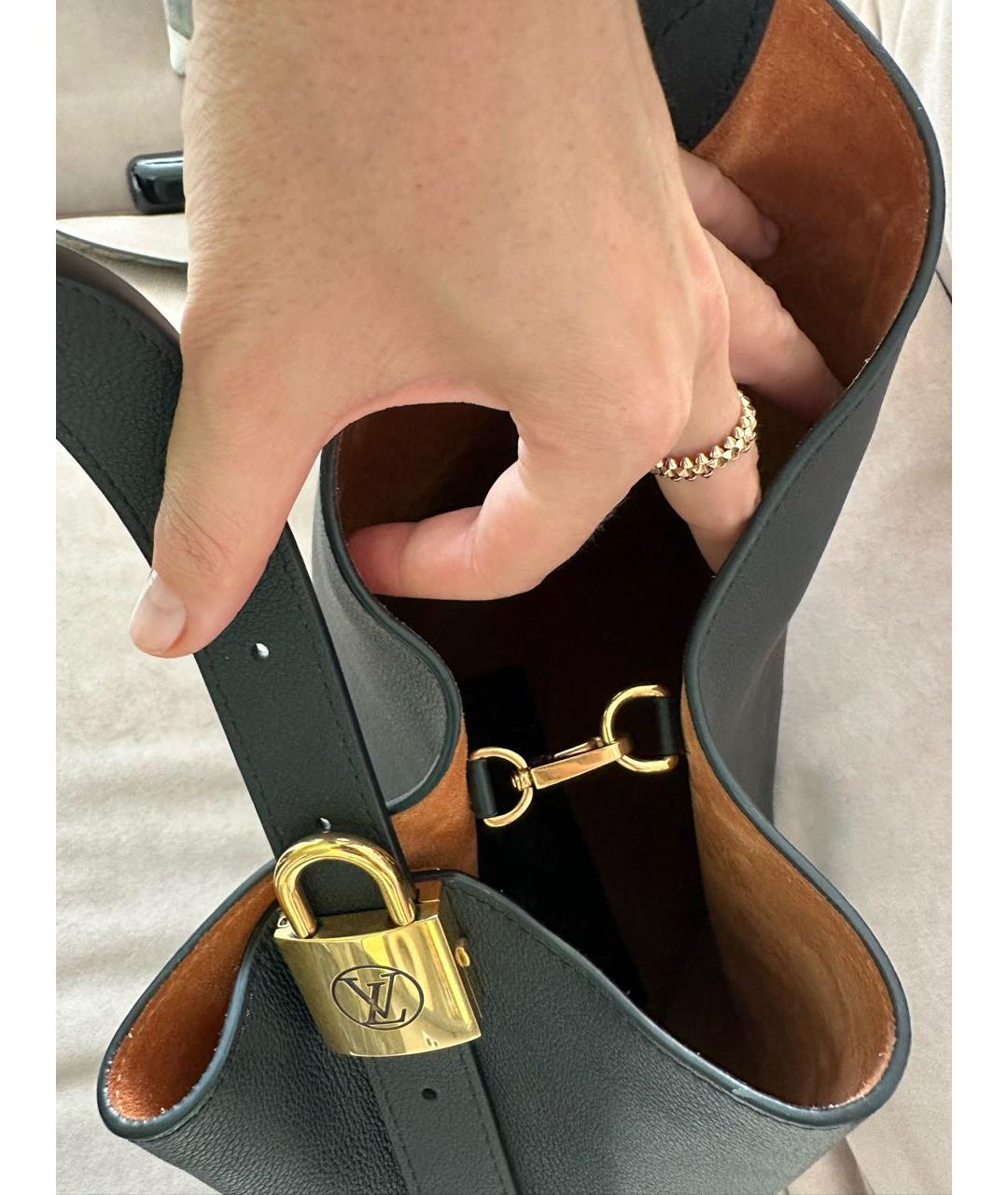 LOUIS VUITTON Черная кожаная сумка через плечо, фото 4