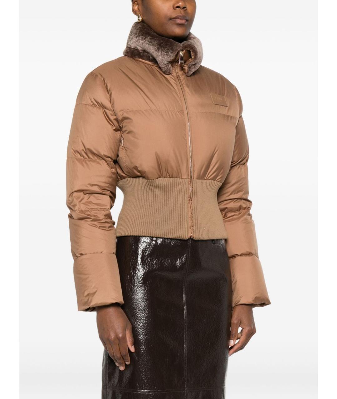 FENDI Коричневый полиэстеровый пуховик, фото 3