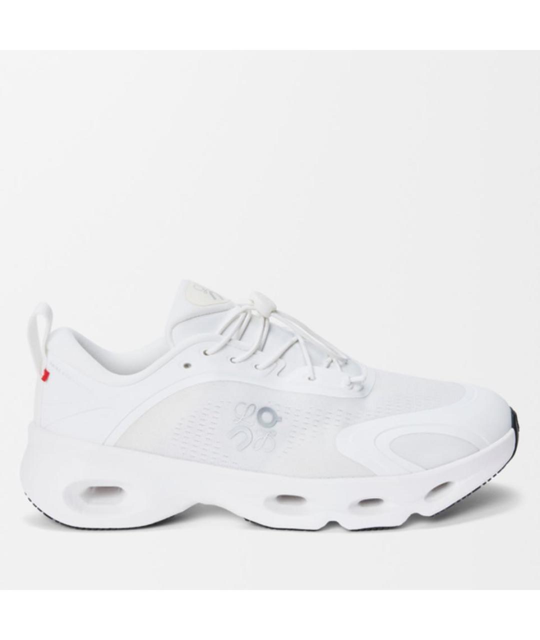 LOEWE Белые кроссовки, фото 1