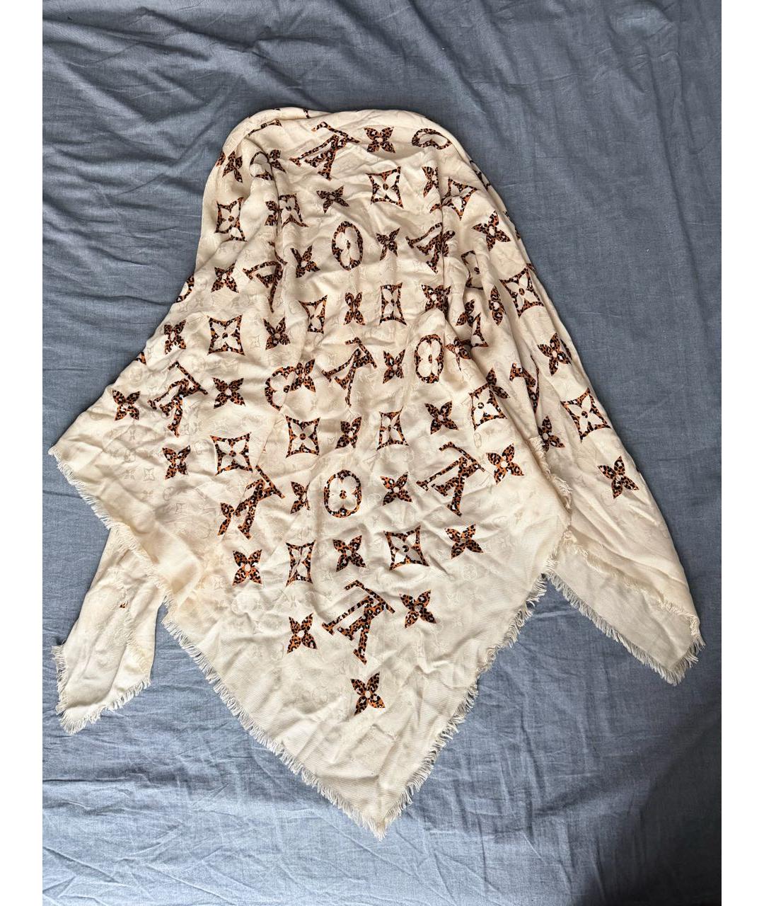 LOUIS VUITTON Бежевый шерстяной платок, фото 9