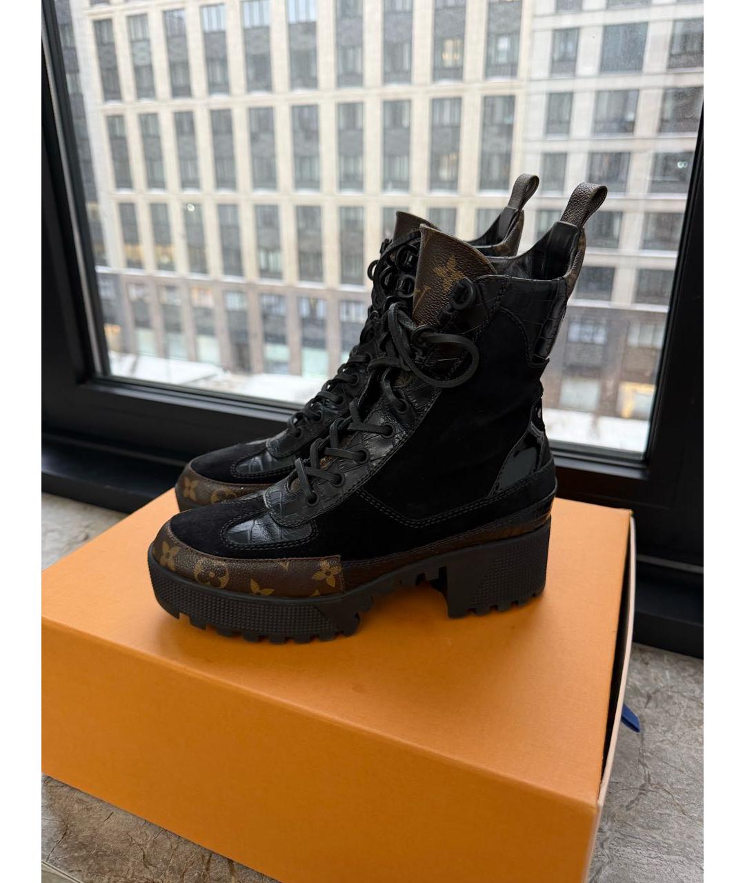 LOUIS VUITTON Черные замшевые ботинки, фото 6