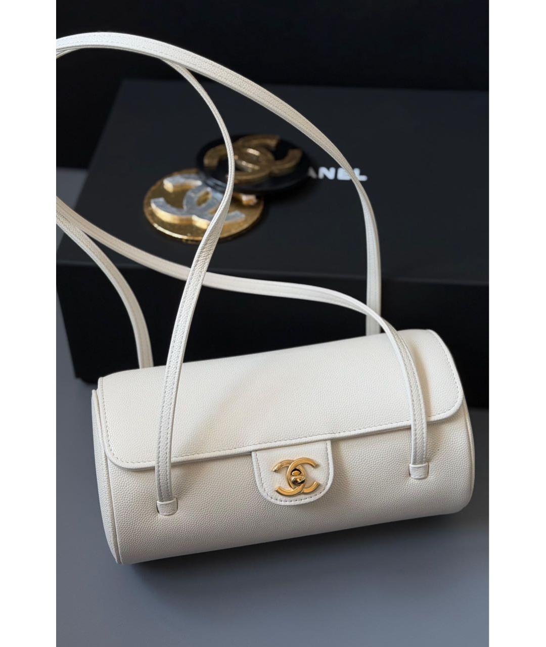 CHANEL Белая кожаная сумка через плечо, фото 3