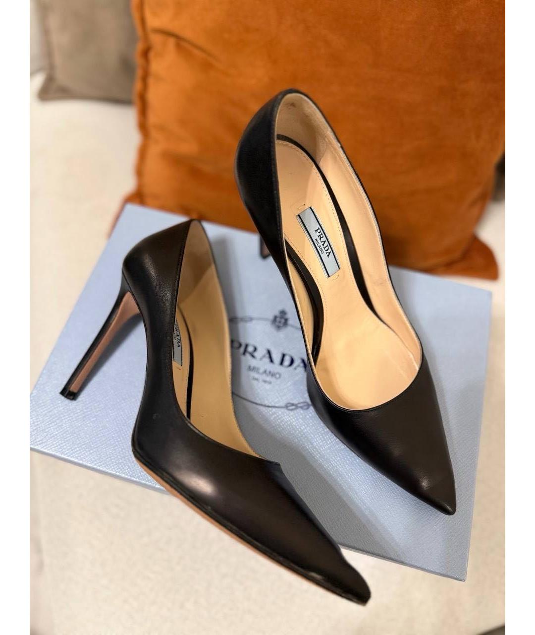 PRADA Черные кожаные лодочки на низком каблуке, фото 6