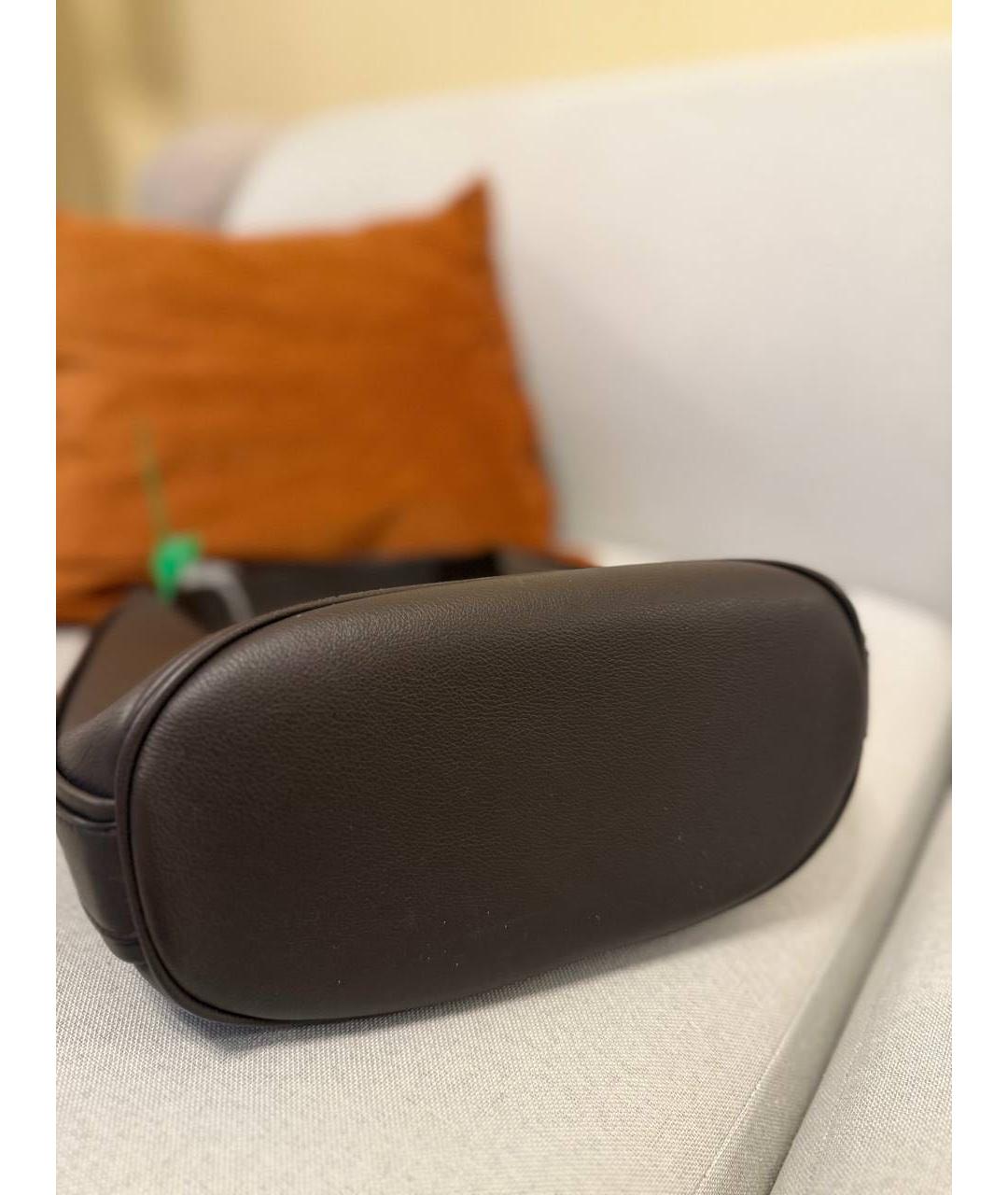 FERRAGAMO Коричневая кожаная сумка через плечо, фото 3