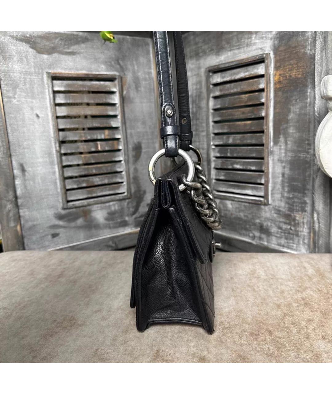 CHANEL Черная кожаная сумка через плечо, фото 2