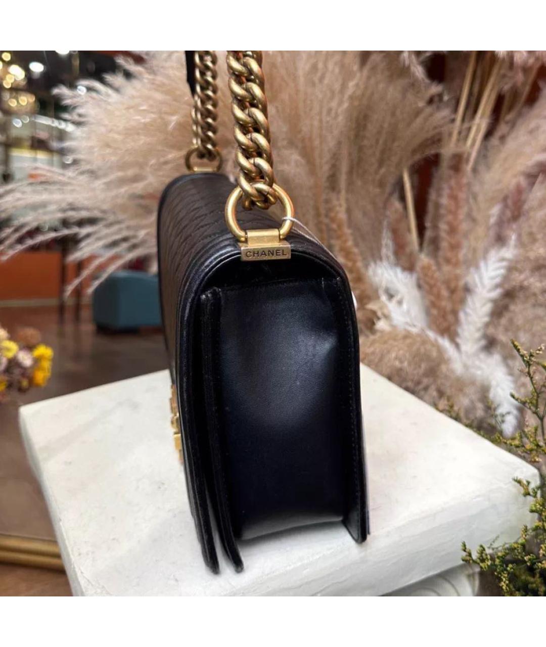 CHANEL Черная кожаная сумка через плечо, фото 3