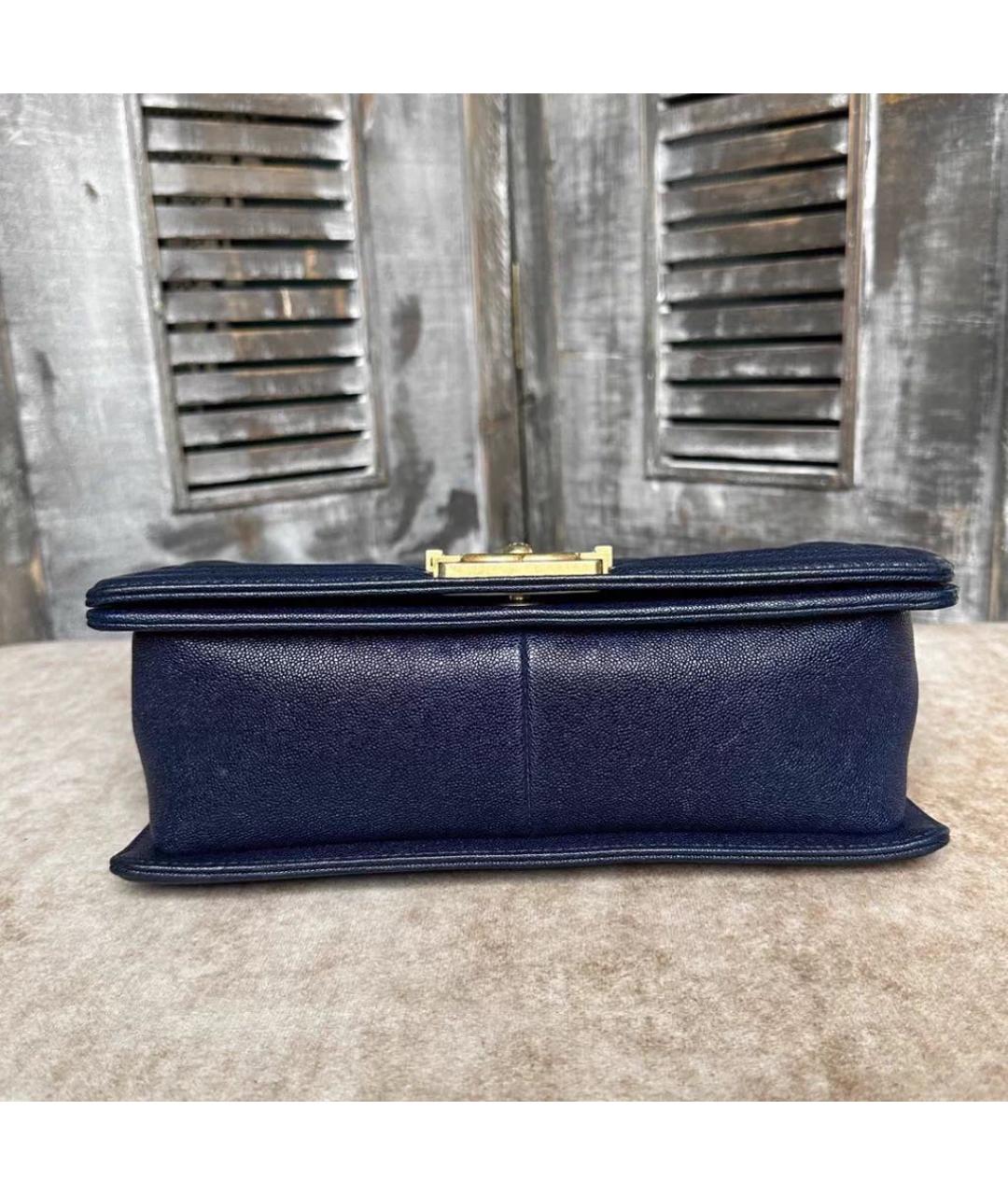CHANEL Темно-синяя кожаная сумка через плечо, фото 5