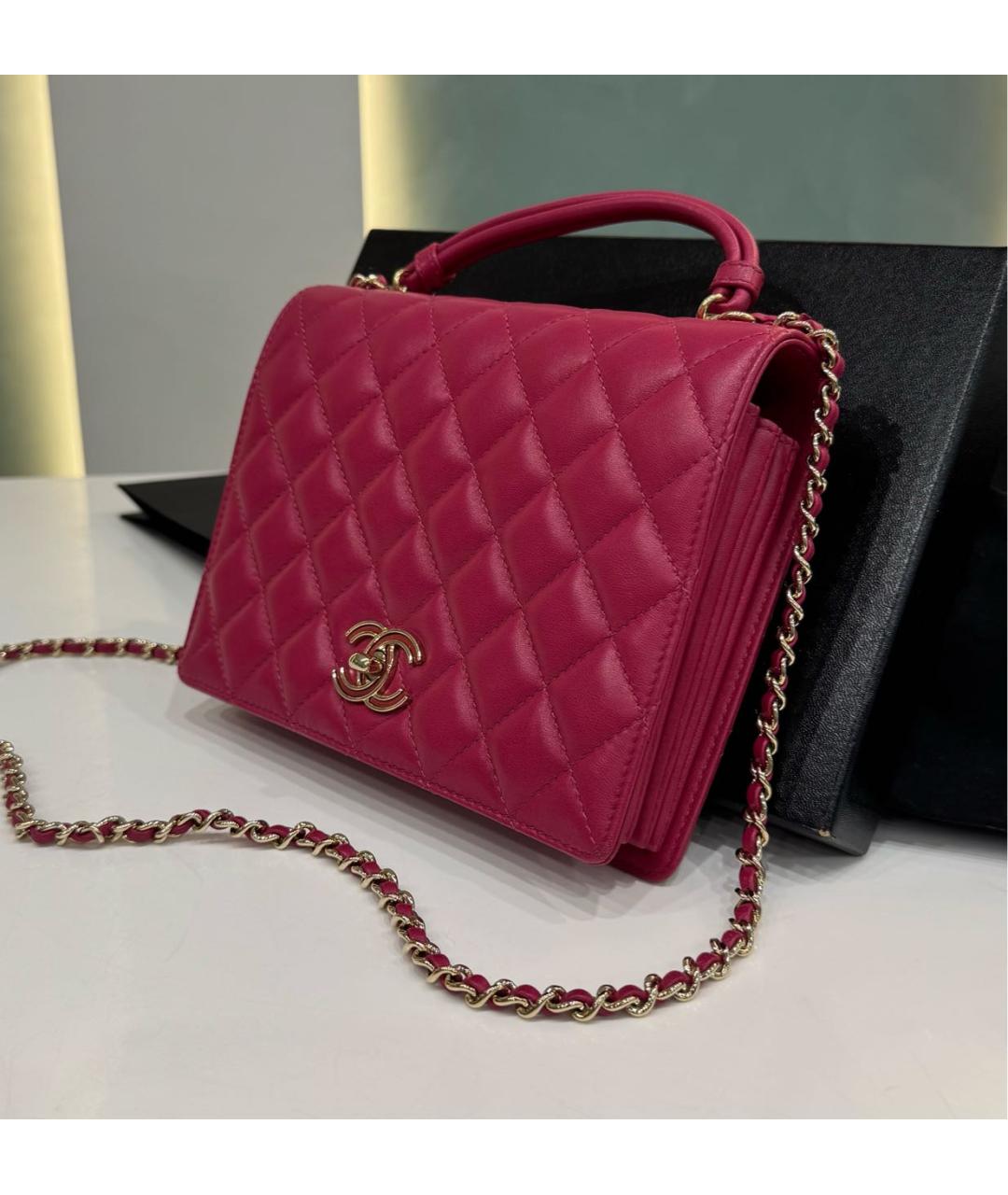 CHANEL Розовая кожаная сумка через плечо, фото 2
