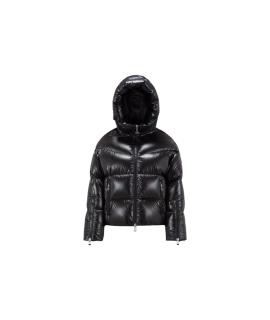 MONCLER Пуховик