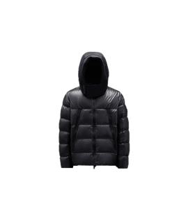 MONCLER Пуховик