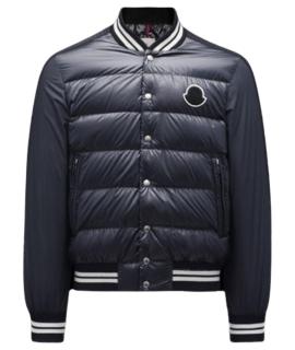 MONCLER Пуховик