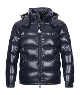 MONCLER Пуховик